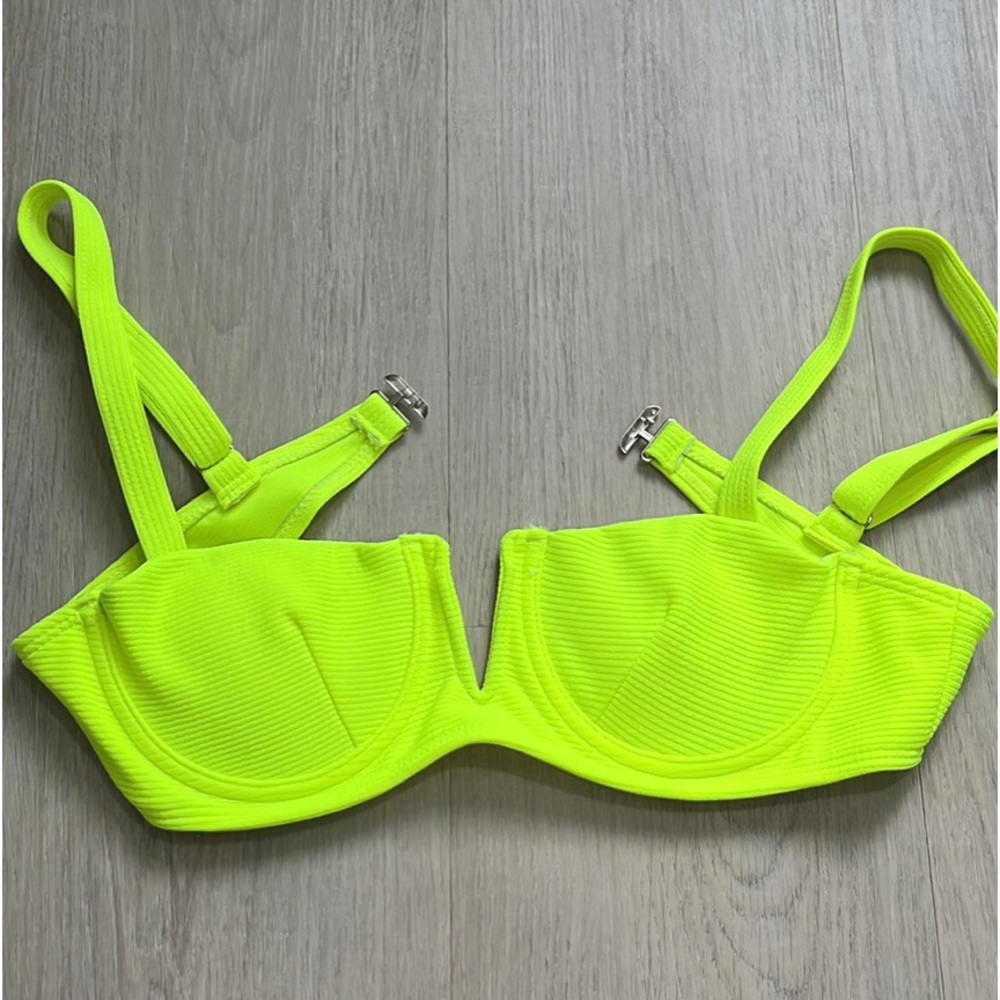Sunny Bunny Swim LA Bikini Top